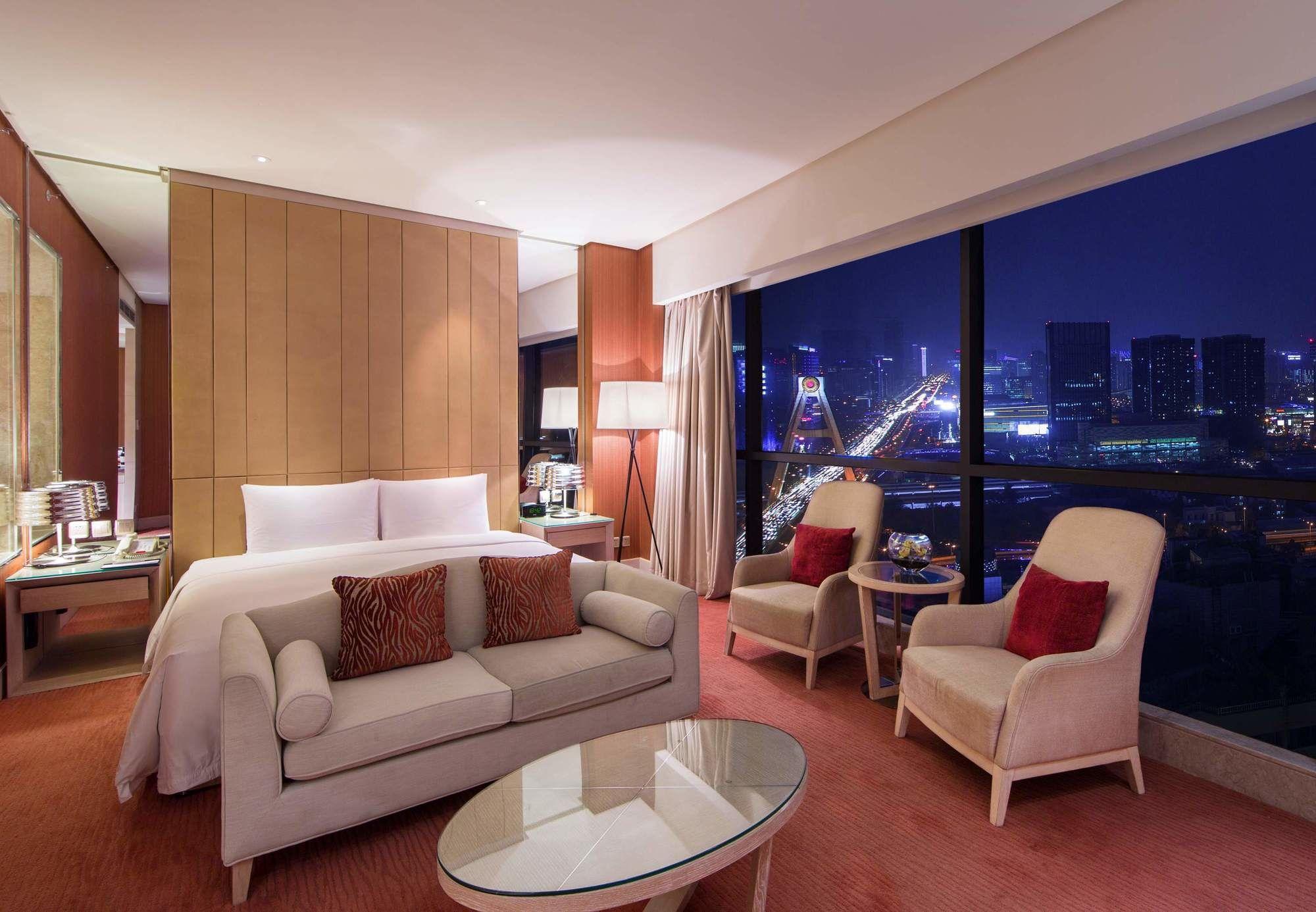 Renaissance Chengdu Hotel Esterno foto