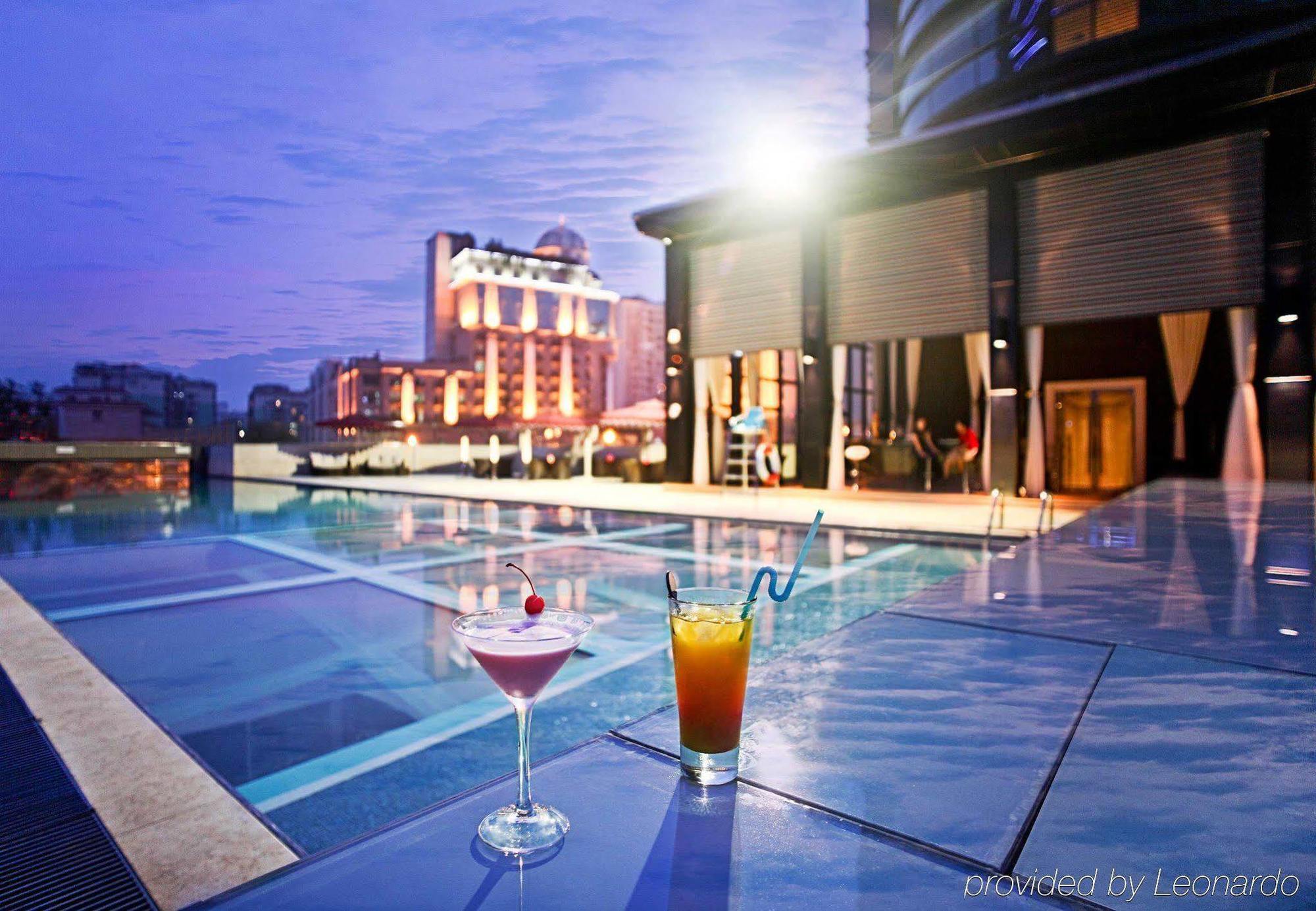 Renaissance Chengdu Hotel Esterno foto